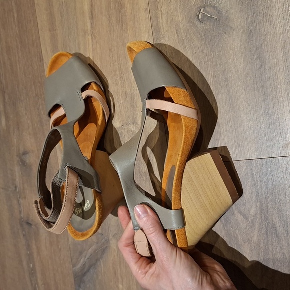 NWOT Camper Women's Gray & Tan Allegra Heeled Sandal (Size EU 40/US 9.0-9.5) - Picture 3 of 8